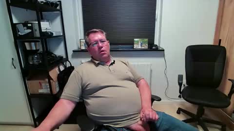 henrikrp1971 online show from 05/10/26, 08:25