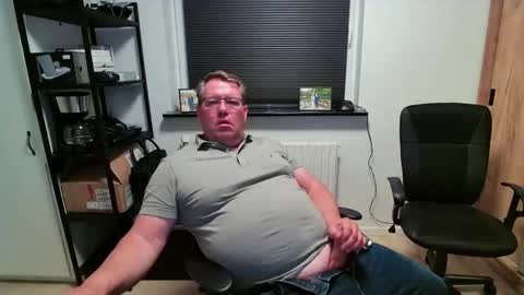 henrikrp1971 online show from 05/14/26, 08:26
