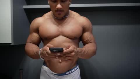 Henri online show from 02/10/26, 09:30