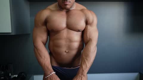 Henri online show from 02/20/26, 06:30