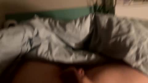 Snapshot of henry0043 chatting on 04/17/26, 01:25 henry0043 online show from 04/17/26, 01:25