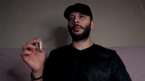 HenryAxe online show from 09/18/25, 02:02