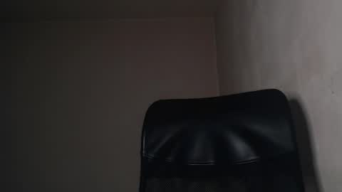 HenryAxe online show from 05/17/26, 02:57