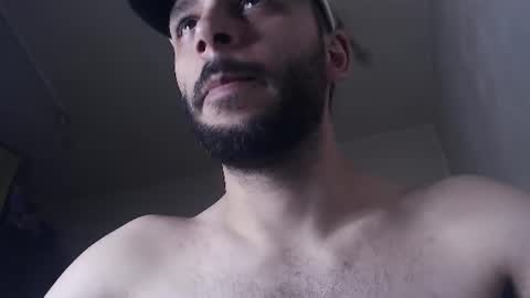 Snapshot of henryaxe chatting on 06/29/26, 02:28 HenryAxe online show from 06/29/26, 02:28
