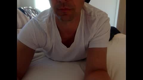 Snapshot of henryhipster chatting on 10/03/25, 06:32 Henryhipster sub spank useme new Europe Twink kiss first fit kinky naughty online show from 10/03/25, 06:32