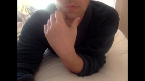 Snapshot of henryhipster chatting on 10/13/25, 06:35 Henryhipster sub spank useme new Europe Twink kiss first fit kinky naughty online show from 10/13/25, 06:35