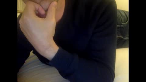 Snapshot of henryhipster chatting on 10/15/25, 06:19 Henryhipster sub spank useme new Europe Twink kiss first fit kinky naughty online show from 10/15/25, 06:19