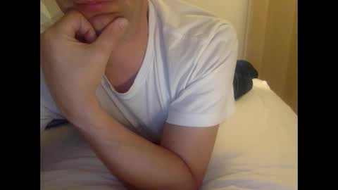 Snapshot of henryhipster chatting on 10/24/25, 02:02 Henryhipster sub spank useme new Europe Twink kiss first fit kinky naughty online show from 10/24/25, 02:02