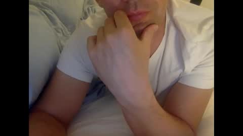 Snapshot of henryhipster chatting on 10/25/25, 07:41 Henryhipster sub spank useme new Europe Twink kiss first fit kinky naughty online show from 10/25/25, 07:41