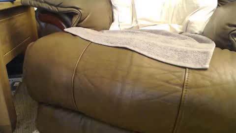 Snapshot of henryjxxx chatting on 02/11/26, 06:35 henryjxxx online show from 02/11/26, 06:35