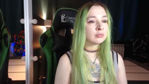 Hentaishiing online show from 01/06/25, 07:02