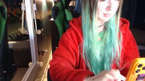 Hentaishiing online show from 11/27/25, 06:32