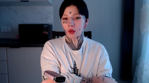 Snapshot of herbal_helpmepls chatting on 01/15/25, 10:06 dirty Diana online show from 01/15/25, 10:06