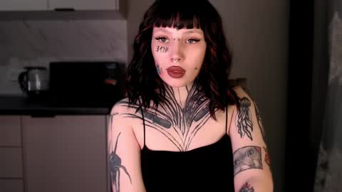 Snapshot of herbal_helpmepls chatting on 01/20/25, 05:16 dirty Diana online show from 01/20/25, 05:16