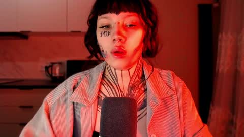 Snapshot of herbal_helpmepls chatting on 01/30/25, 12:07 dirty Diana online show from 01/30/25, 12:07