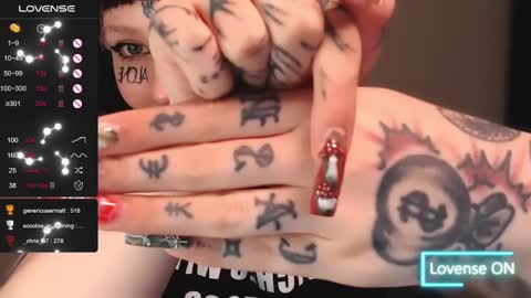 Snapshot of herbal_helpmepls chatting on 02/15/25, 04:56 dirty Diana online show from 02/15/25, 04:56