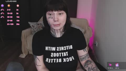 Snapshot of herbal_helpmepls chatting on 03/23/26, 06:45 dirty Diana online show from 03/23/26, 06:45