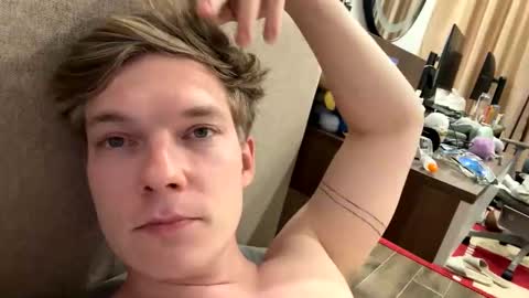 Snapshot of hercules__ chatting on 05/26/26, 10:17 Gregblonde Alextattoo online show from 05/26/26, 10:17