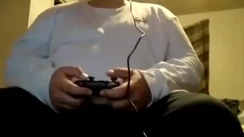 Snapshot of hereforbootyyy chatting on 02/24/25, 01:24 Hereforbootyyyy online show from 02/24/25, 01:24