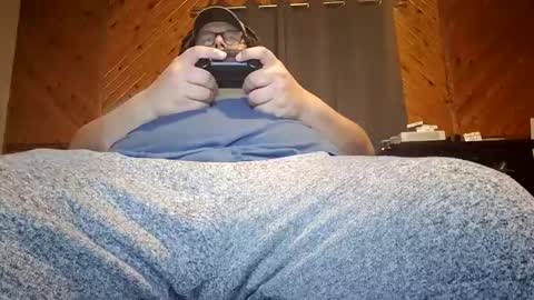 Hereforbootyyyy online show from 11/16/25, 01:00