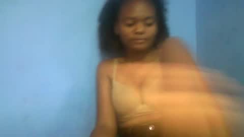 Snapshot of herisse01 chatting on 03/16/26, 05:44 herisse01 online show from 03/16/26, 05:44