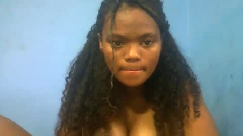 Snapshot of herisse01 chatting on 03/26/26, 01:22 herisse01 online show from 03/26/26, 01:22