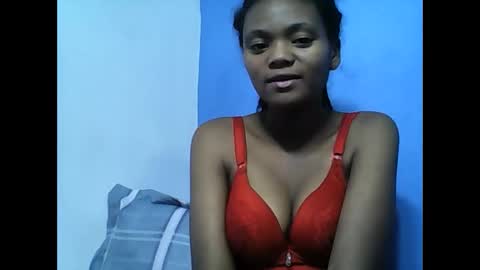 Snapshot of herisse01 chatting on 05/05/26, 06:49 herisse01 online show from 05/05/26, 06:49
