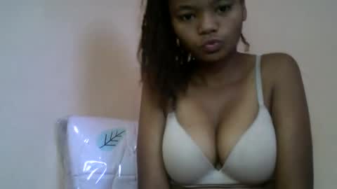 Snapshot of herisse01 chatting on 05/07/26, 07:25 herisse01 online show from 05/07/26, 07:25
