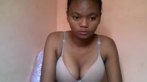 Snapshot of herisse01 chatting on 05/30/26, 07:27 herisse01 online show from 05/30/26, 07:27
