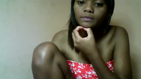 Snapshot of herisse01 chatting on 06/08/26, 05:35 herisse01 online show from 06/08/26, 05:35