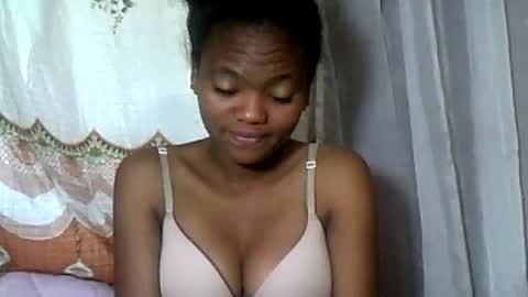 Snapshot of herisse01 chatting on 07/01/26, 09:00 herisse01 online show from 07/01/26, 09:00