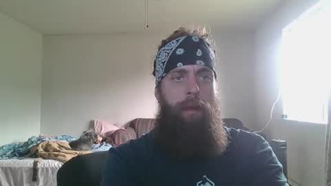 Snapshot of hermannbukowski chatting on 09/19/25, 03:45 hermannbukowski online show from 09/19/25, 03:45