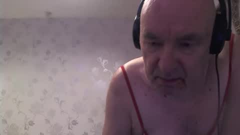 mature online show from 10/07/25, 03:04