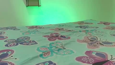 Snapshot of hermosanalgona chatting on 03/10/25, 03:30 Charlotte Y Crystal online show from 03/10/25, 03:30