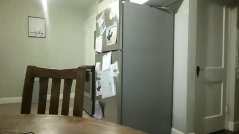 Snapshot of hermr2025 chatting on 03/31/26, 04:13 hermr2025 online show from 03/31/26, 04:13