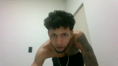 Snapshot of herrera707480 chatting on 04/25/26, 03:31 herrera707480 online show from 04/25/26, 03:31