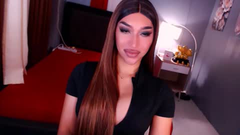 Snapshot of hestiaprytanei chatting on 04/23/26, 12:29 bry online show from 04/23/26, 12:29