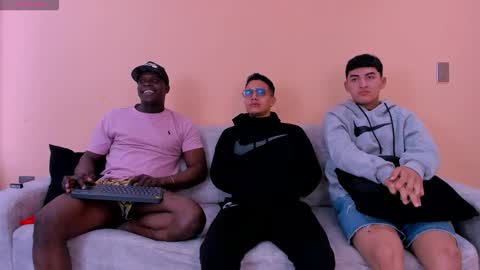 heteros men online show from 11/29/25, 01:47