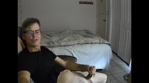 hewes1 online show from 12/21/24, 11:01