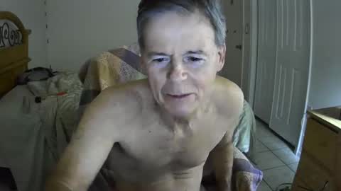 hewes1 online show from 12/30/24, 07:48