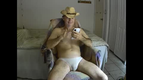 hewes1 online show from 02/08/25, 08:42