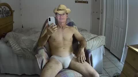 hewes1 online show from 02/10/25, 04:52