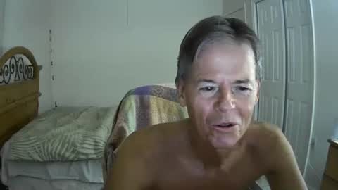 hewes1 online show from 09/28/25, 05:57