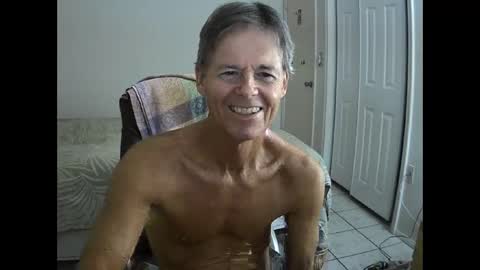 hewes1 online show from 10/19/25, 09:43