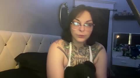 hexxyhoneypot online show from 06/01/26, 11:28