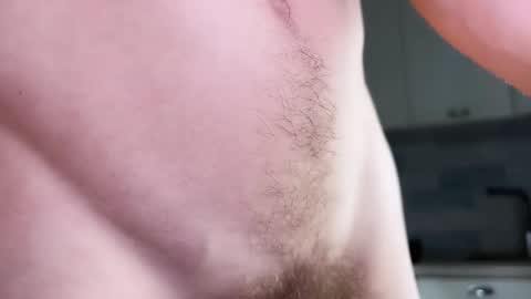 Snapshot of hey_arnold chatting on 11/26/25, 09:16 Arnold online show from 11/26/25, 09:16