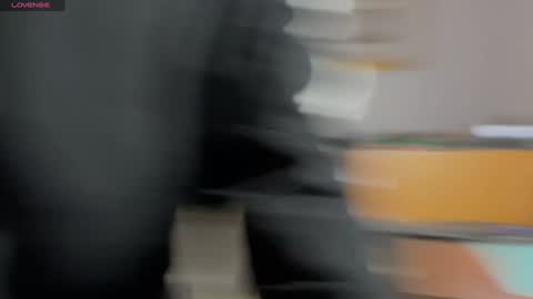 Snapshot of hey_cesard chatting on 12/20/24, 07:17 hey_cesard online show from 12/20/24, 07:17