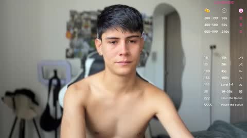 Snapshot of hey_cesard chatting on 10/01/25, 02:56 hey_cesard online show from 10/01/25, 02:56