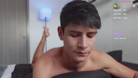 Snapshot of hey_cesard chatting on 11/08/25, 05:34 hey_cesard online show from 11/08/25, 05:34