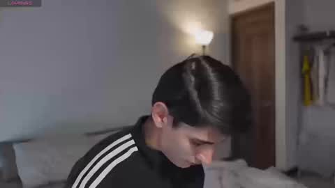 hey_cesard online show from 03/18/26, 02:09